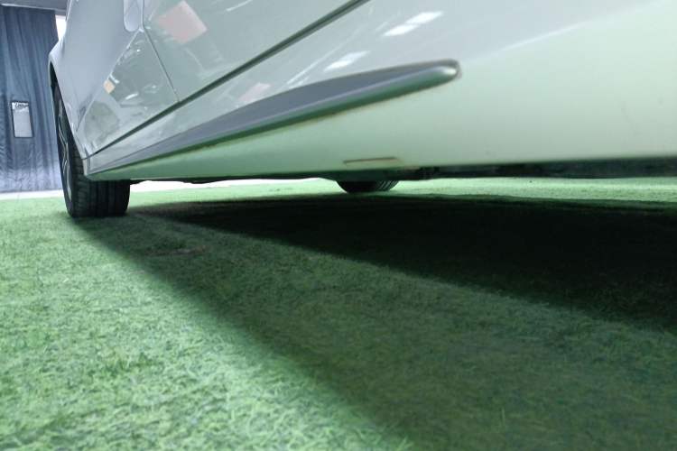 Used Mercedes-Benz C-Class 2020 C 260 L Sport Edition Left Side Sill