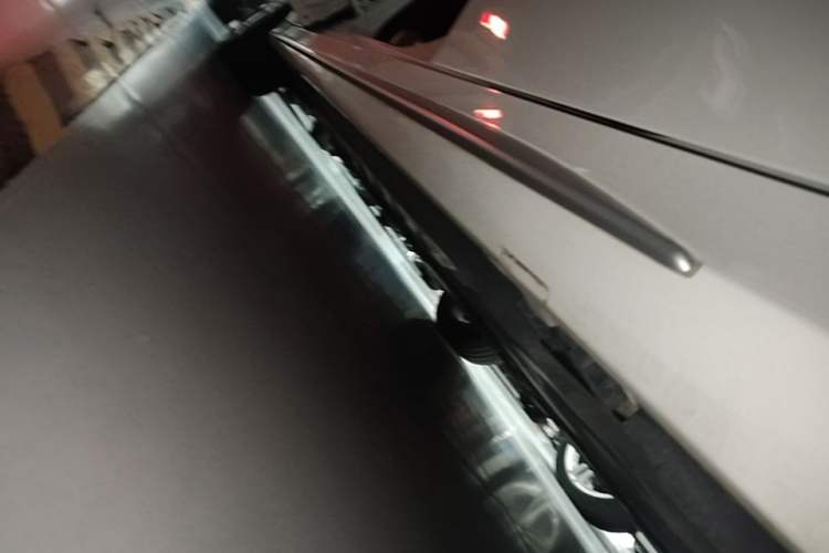 Used Mercedes-Benz C-Class 2020 Restyled C 260 L Sport Edition Left Side Sill