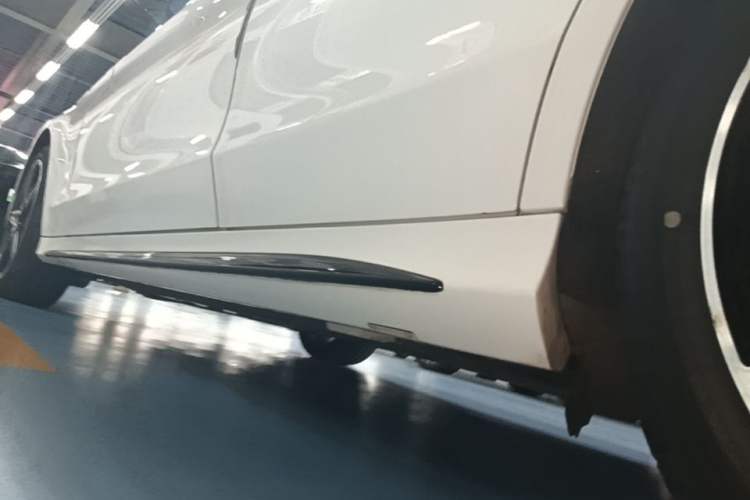 Used Mercedes-Benz C-Class 2020 Restyled C 260 Sport Edition Left Side Sill