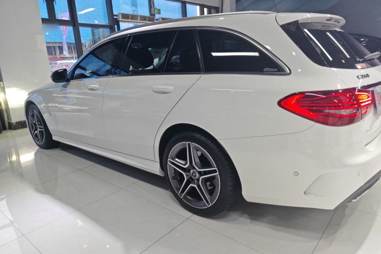Used Mercedes-Benz C-Class 2020 Facelifted C 260 Estate Left Side