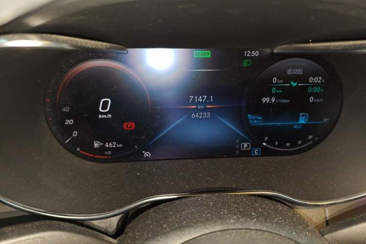 Used Mercedes-Benz C-Class 2020 C 260 Sport Edition Odometer Close Up