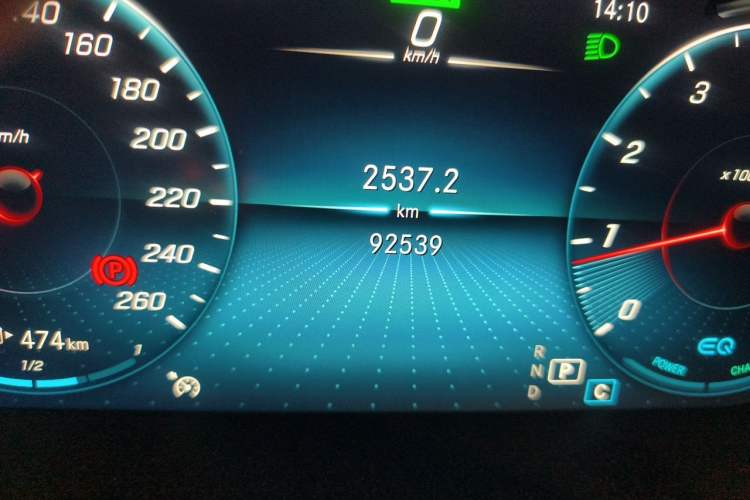 Used Mercedes-Benz C-Class 2020 Restyled C 260 Sport Edition Odometer Close Up