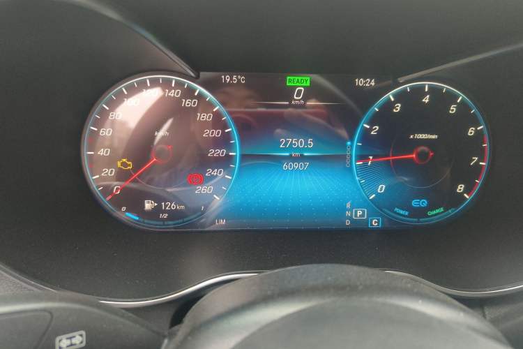 Used Mercedes-Benz C-Class 2020 C 260 Coupe Odometer Close Up