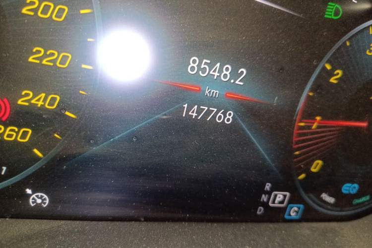 Used Mercedes-Benz C-Class 2020 Restyled C 260 L Sport Edition Odometer Close Up