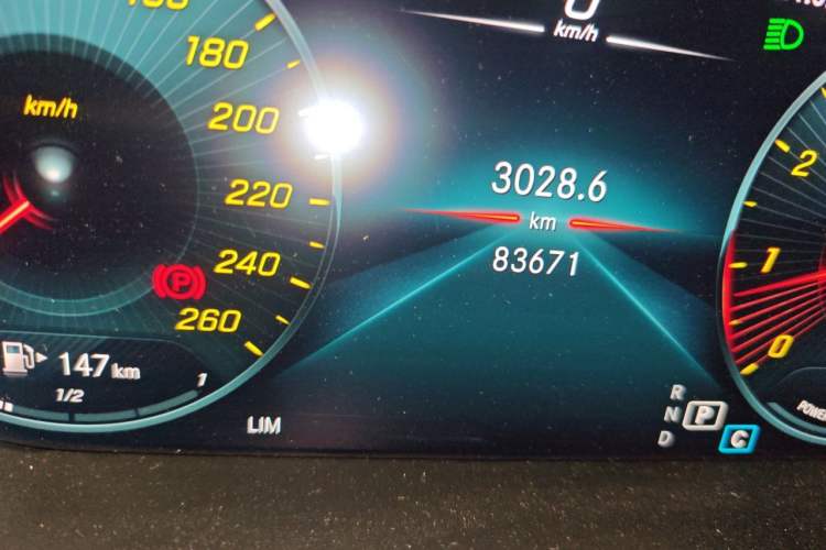 Used Mercedes-Benz C-Class 2020 C 260 L Sport Edition Odometer Close Up
