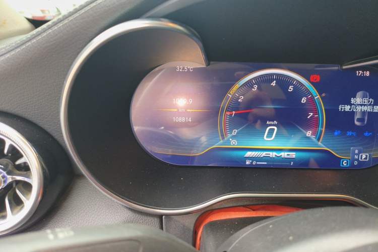 Used Mercedes-Benz C-Class 2020 C 260 L Sport Edition Odometer Close Up