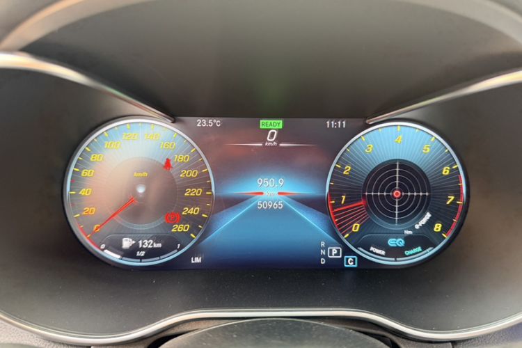 Used Mercedes-Benz C-Class 2020 C 260 Coupe Odometer Close Up