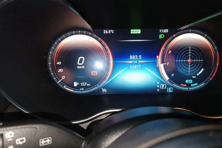 Used Mercedes-Benz C-Class 2020 Facelifted C 260 Estate Odometer Close Up