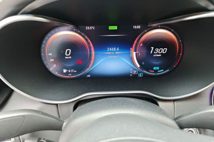Used Mercedes-Benz C-Class 2020 Restyled C 260 L Sport Edition Odometer Close Up