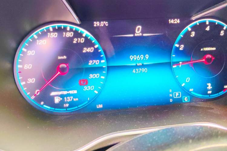 Used Mercedes-Benz C-Class 2020 C 260 Coupe Odometer Close Up