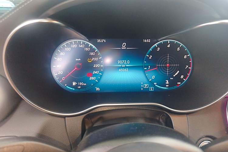 Used Mercedes-Benz C-Class 2020 C 200 Coupe Odometer Close Up