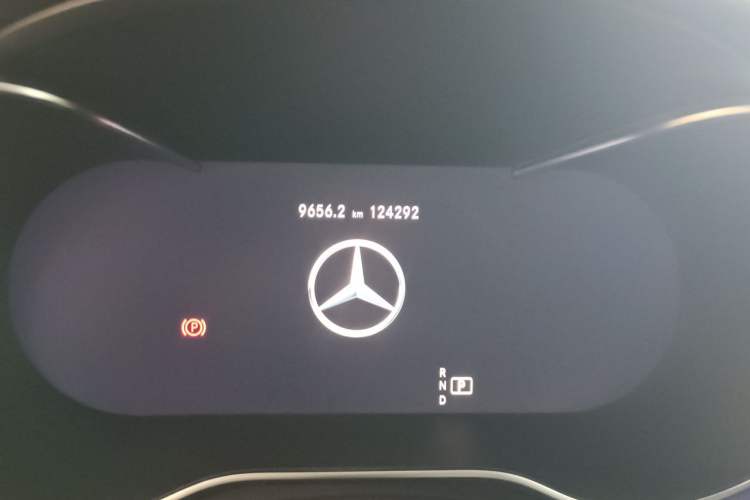 Used Mercedes-Benz C-Class 2020 Facelifted C 260 Estate Odometer Close Up