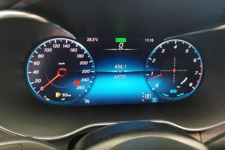 Used Mercedes-Benz C-Class 2020 C 260 Coupe Odometer Close Up