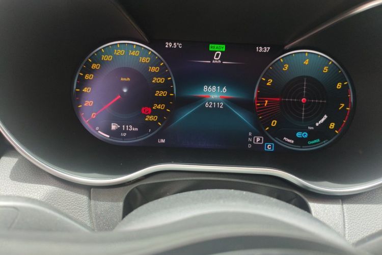 Used Mercedes-Benz C-Class 2020 C 260 L Sport Edition Odometer Close Up