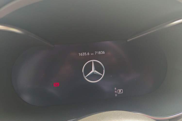Used Mercedes-Benz C-Class 2020 C 260 Sport Edition Odometer Close Up