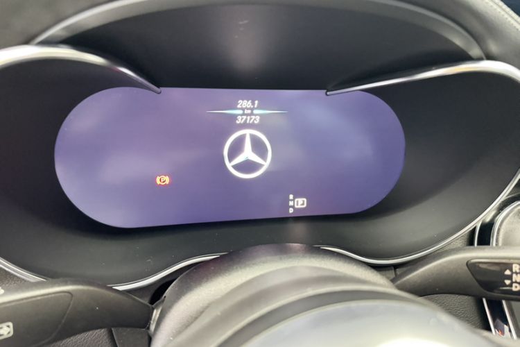 Used Mercedes-Benz C-Class 2020 C 260 L Sport Edition Odometer Close Up