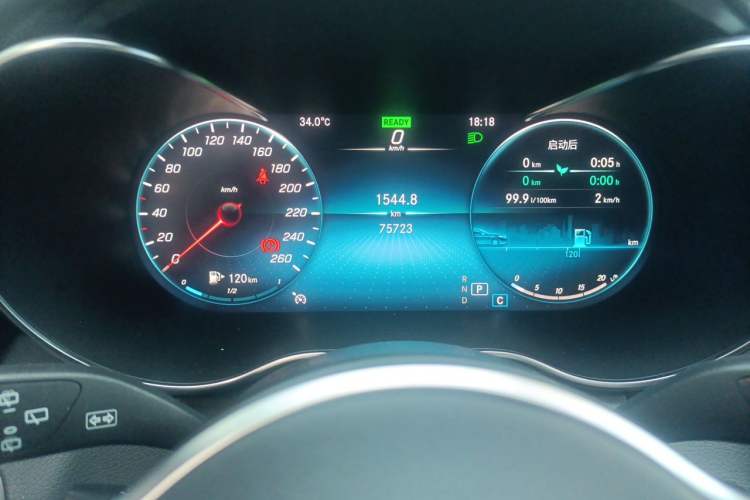 Used Mercedes-Benz C-Class 2020 Facelifted C 260 Estate Odometer Close Up