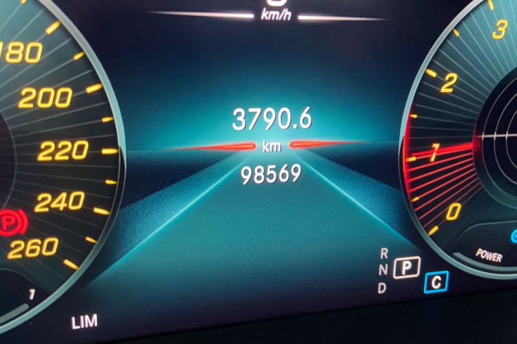 Used Mercedes-Benz C-Class 2020 C 260 L Sport Edition Odometer Close Up