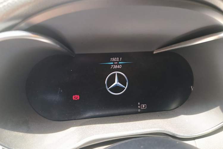 Used Mercedes-Benz C-Class 2020 C 260 L Sport Edition Odometer Close Up