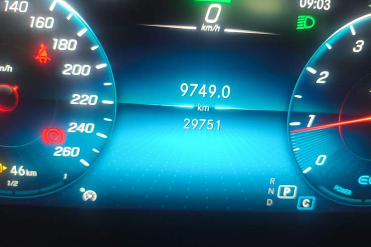 Used Mercedes-Benz C-Class 2020 Restyled C 260 L Sport Edition Odometer Close Up