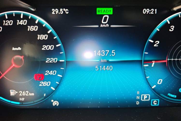 Used Mercedes-Benz C-Class 2020 Restyled C 260 L Sport Edition Odometer Close Up