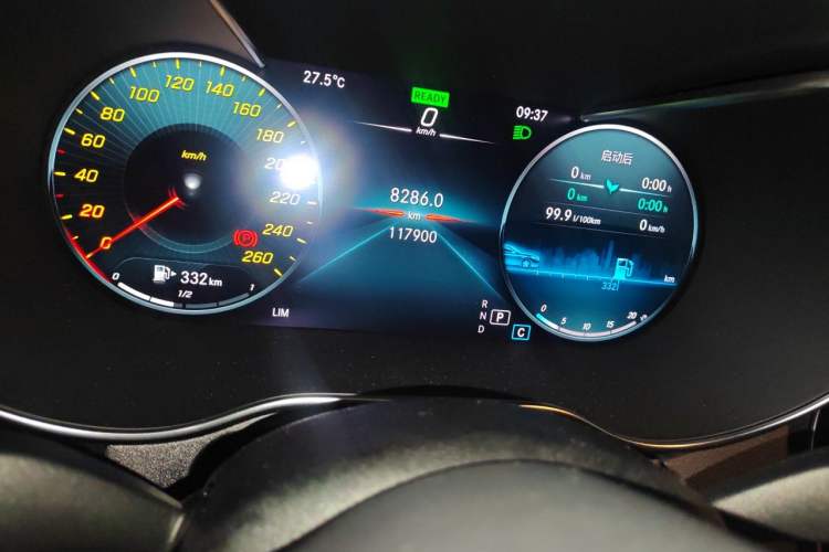 Used Mercedes-Benz C-Class 2020 C 260 L Sport Edition Odometer Close Up