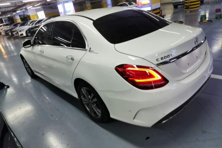 Used Mercedes-Benz C-Class 2020 C 200 L Fashion Edition Sport Version Rear Left 45 Deg