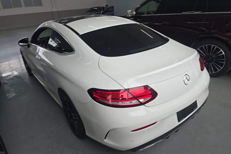 Used Mercedes-Benz C-Class 2020 C 260 Coupe Rear Left 45 Deg