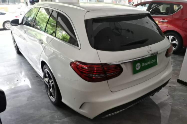 Used Mercedes-Benz C-Class 2020 Facelifted C 260 Estate Rear Left 45 Deg