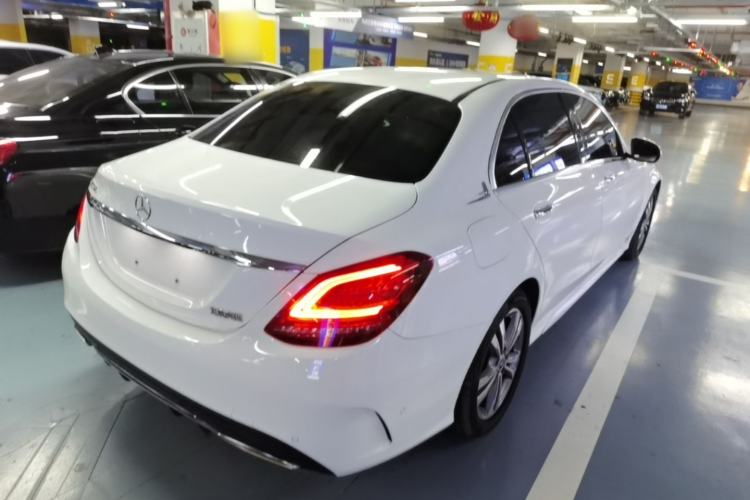 Used Mercedes-Benz C-Class 2020 C 200 L Fashion Edition Sport Version Rear Right 45 Deg