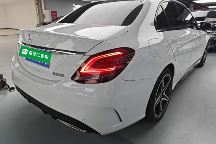 Used Mercedes-Benz C-Class 2020 Restyled C 260 Sport Edition Rear Right 45 Deg