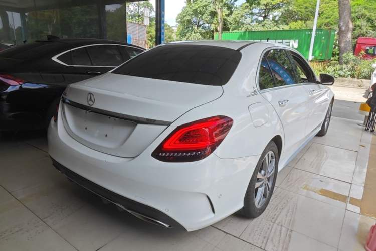 Used Mercedes-Benz C-Class 2020 C 200 L Fashion Edition Sport Version Rear Right 45 Deg