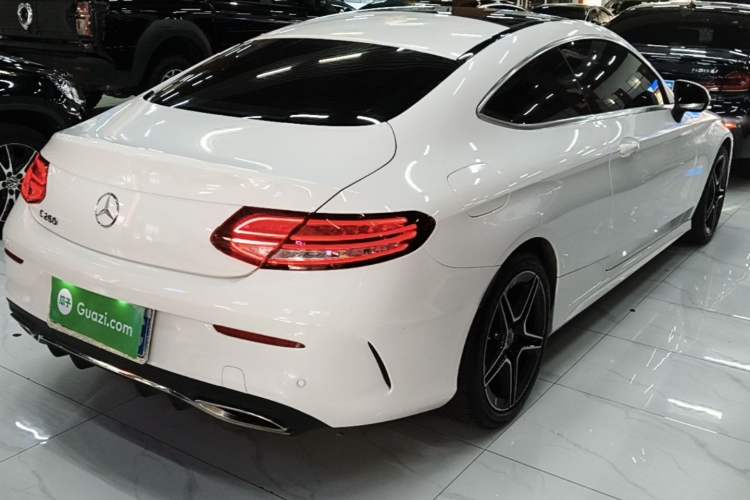 Used Mercedes-Benz C-Class 2020 C 260 Coupe Rear Right 45 Deg