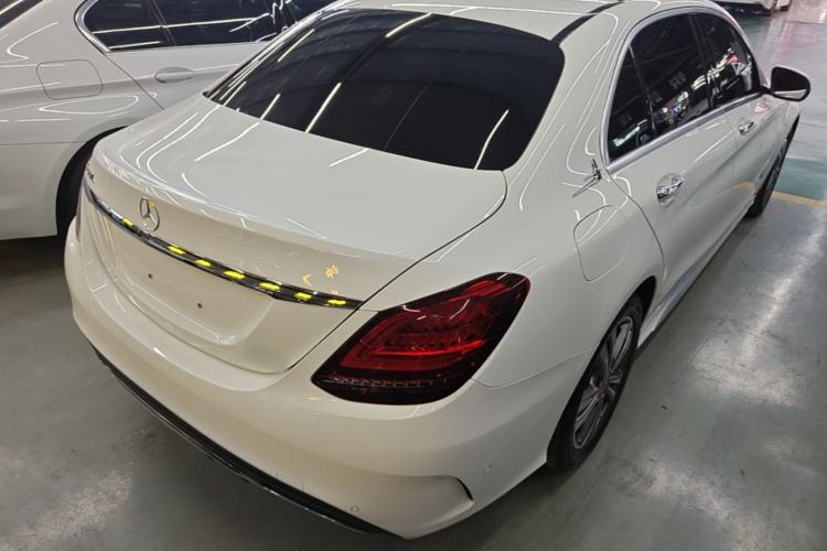 Used Mercedes-Benz C-Class 2020 Restyled C 200 L Fashion Edition Sport Version Rear Right 45 Deg