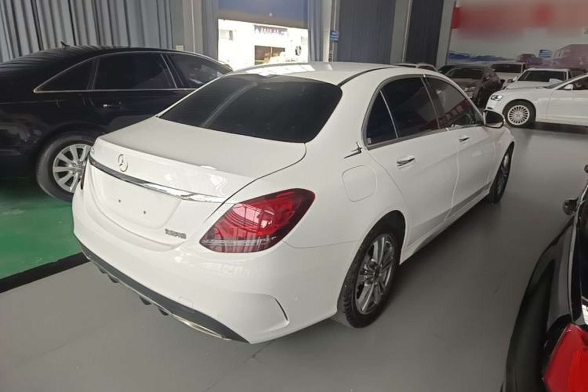 Used Mercedes-Benz C-Class 2020 C 200 L Fashion Edition Sport Version Rear Right 45 Deg