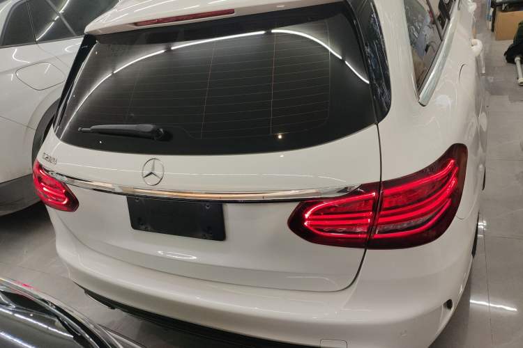 Used Mercedes-Benz C-Class 2020 Facelifted C 260 Estate Rear