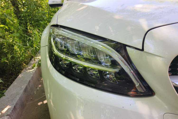 Used Mercedes-Benz C-Class 2020 C 200 L Fashion Edition Sport Version Right Front Headlight
