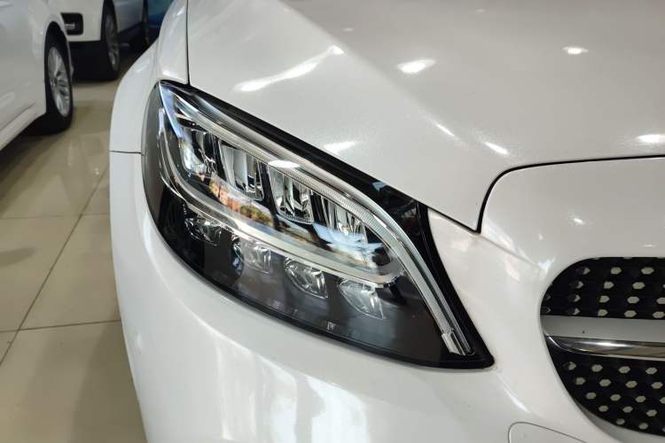 Used Mercedes-Benz C-Class 2020 C 260 L Sport Edition Right Front Headlight