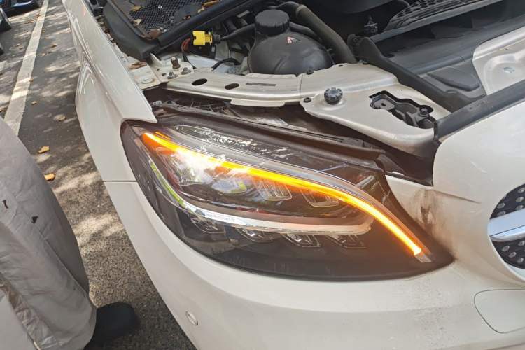Used Mercedes-Benz C-Class 2020 C 260 L Sport Edition Right Front Headlight