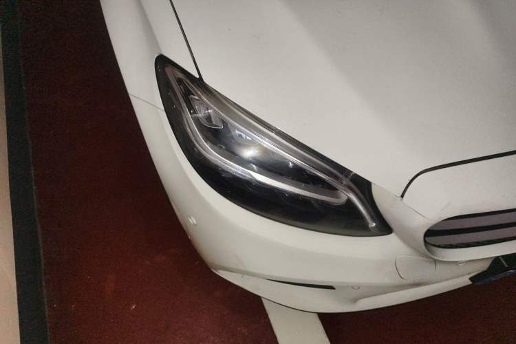 Used Mercedes-Benz C-Class 2020 Restyled C 260 Sport Edition Right Front Headlight
