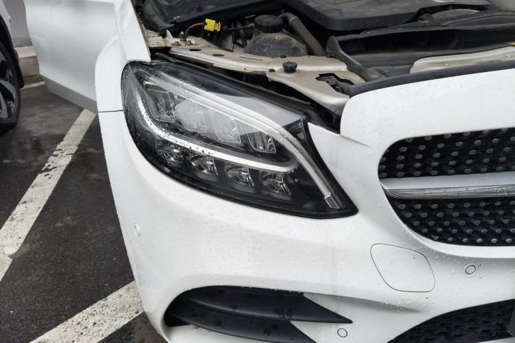Used Mercedes-Benz C-Class 2020 Restyled C 260 L Sport Edition Right Front Headlight