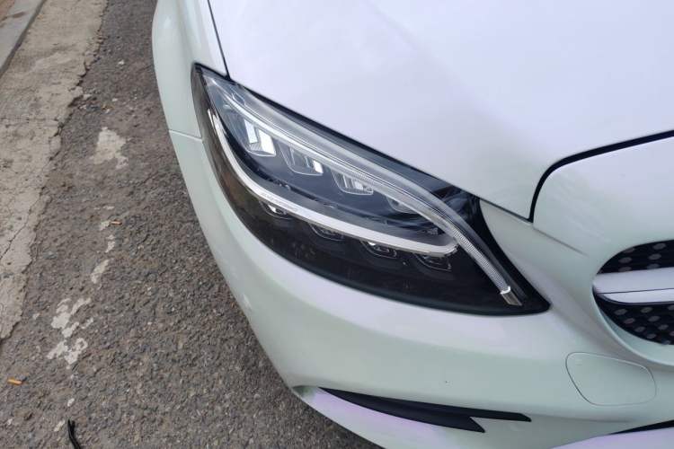 Used Mercedes-Benz C-Class 2020 Restyled C 200 L Fashion Edition Sport Version Right Front Headlight