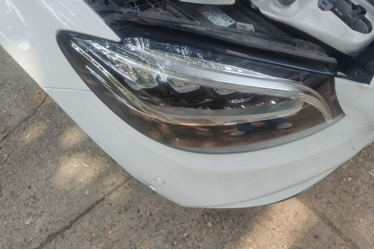 Used Mercedes-Benz C-Class 2020 Restyled C 260 L Sport Edition Right Front Headlight