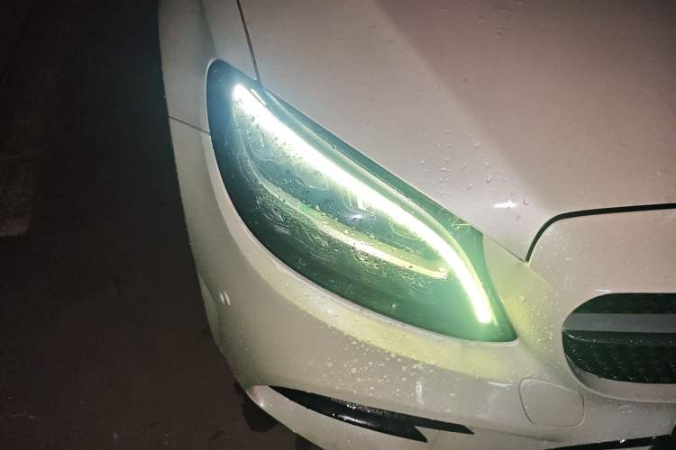 Used Mercedes-Benz C-Class 2020 C 260 L Sport Edition Right Front Headlight