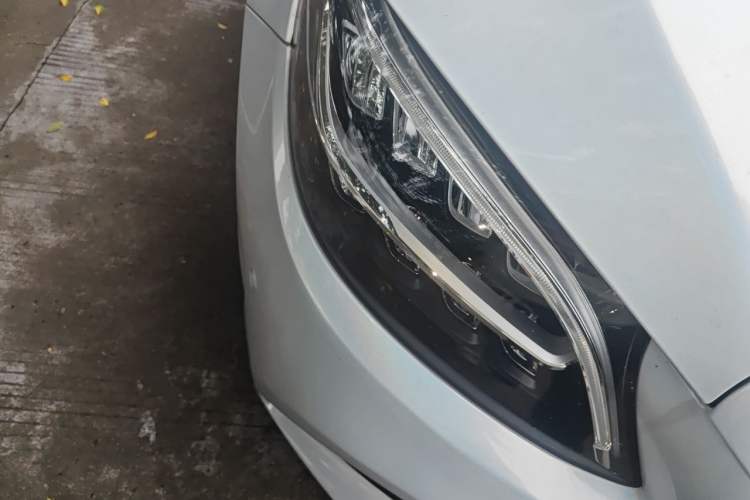 Used Mercedes-Benz C-Class 2020 C 260 Sport Edition Right Front Headlight