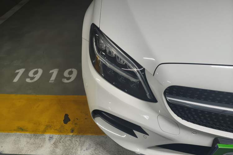 Used Mercedes-Benz C-Class 2020 Restyled C 260 L Sport Edition Right Front Headlight