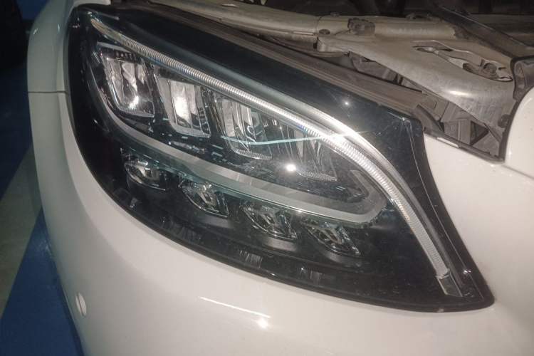 Used Mercedes-Benz C-Class 2020 Restyled C 260 Sport Edition Right Front Headlight