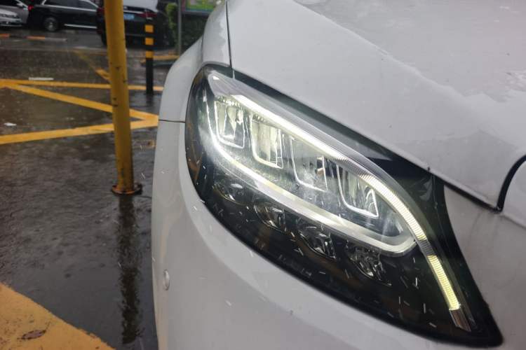 Used Mercedes-Benz C-Class 2020 Restyled C 260 L Sport Edition Right Front Headlight