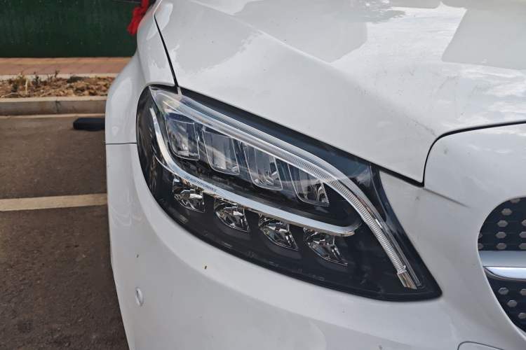 Used Mercedes-Benz C-Class 2020 C 260 L Sport Edition Right Front Headlight