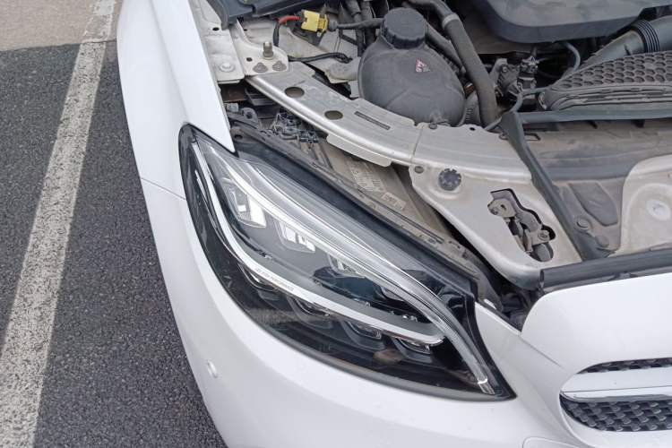 Used Mercedes-Benz C-Class 2020 Restyled C 260 L Sport Edition Right Front Headlight